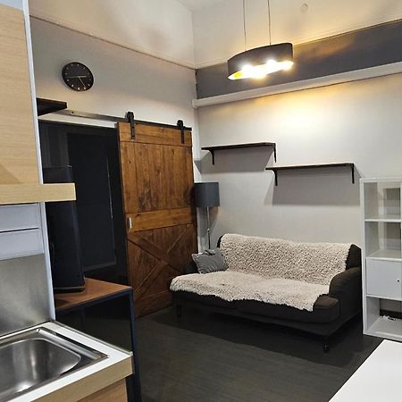 Central Dob Apartman Budapest Bagian luar foto