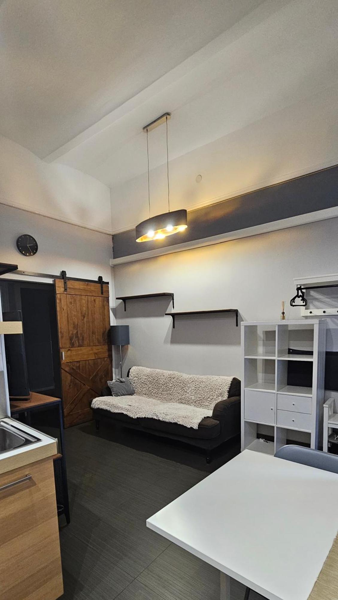 Central Dob Apartman Budapest Bagian luar foto